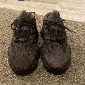 YEEZY 500